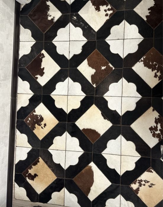 Продам ковёр из кожи