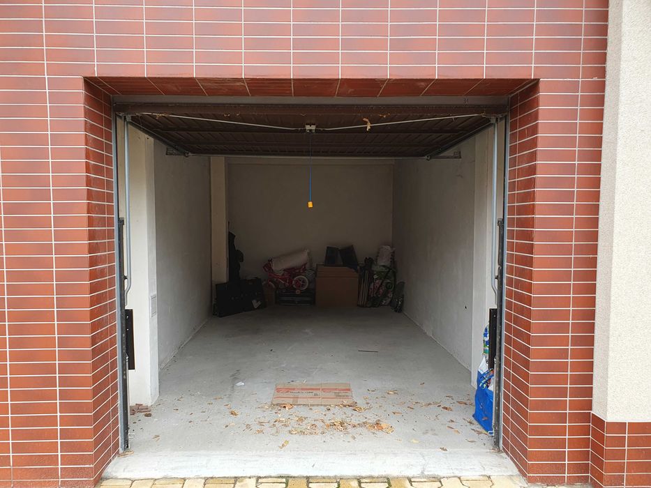 Продава се Тристаен апартамент в Димитровград - 92 кв.м за 1192 €/кв.м - Снимка #19