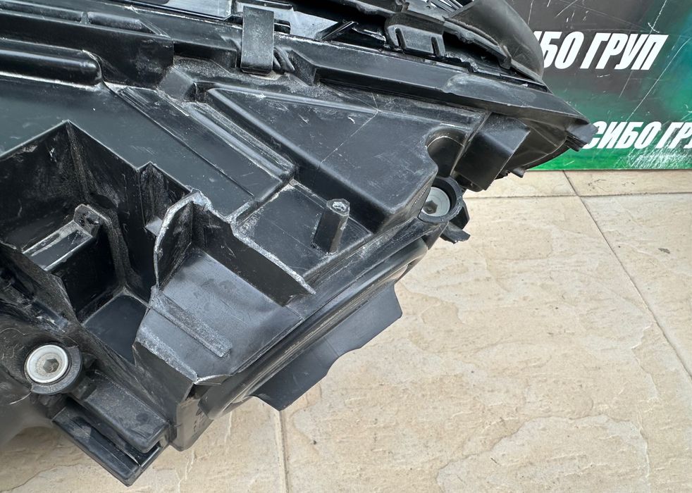 Фар far десен фарове нексенон Н7 за Мерцедес ГЛЕ Mercedes GLE W166