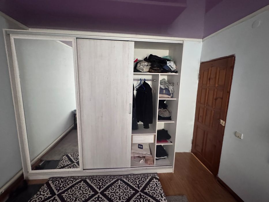 Шкаф купе 120к    рашиотка 40к