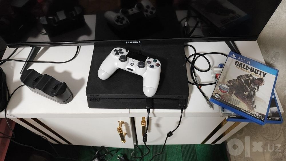 Playstation slim 4 
Playstation 4 slim sotiladi.
 1TB. Ay