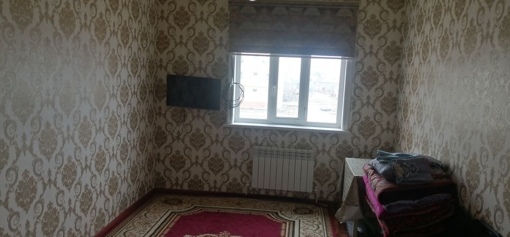 Кухнясы улкен 53м2  1комталы квартира хамме заты мен арендага бериледи