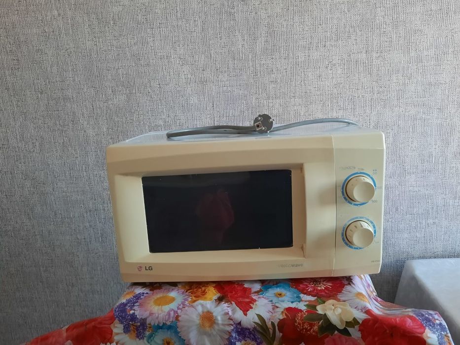 Микроволновка в рабочем состоянии