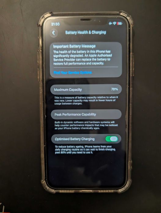 iPhone 11 Negru, 64GB, baterie 78%, stare excelenta