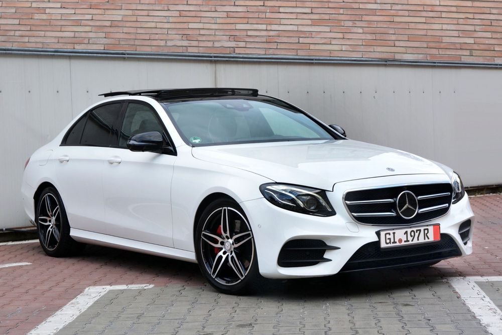 Mercedes-Benz E AMG Line / Panorama / Distronic / Head-up / Km reali ‼️/ MultiBeam