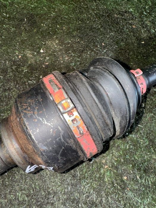 Привод шрус граната левый Мазда 3 БЛ Mazda BL