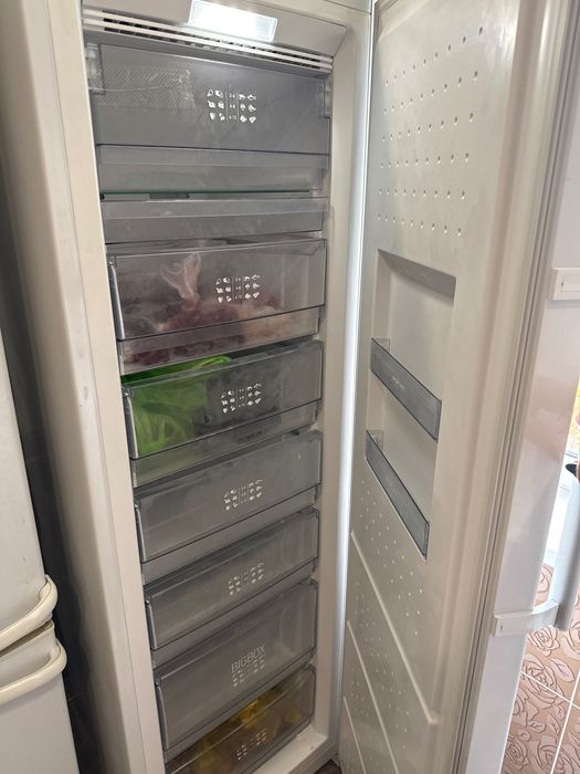 Морозильник Atlant