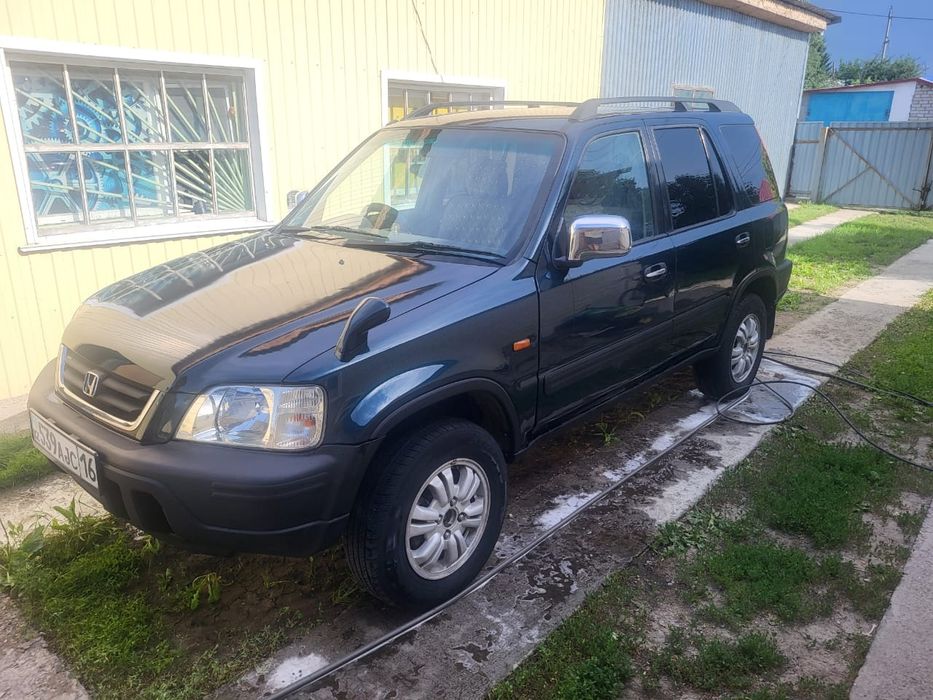 Автомобиль Хонда ЦРВ