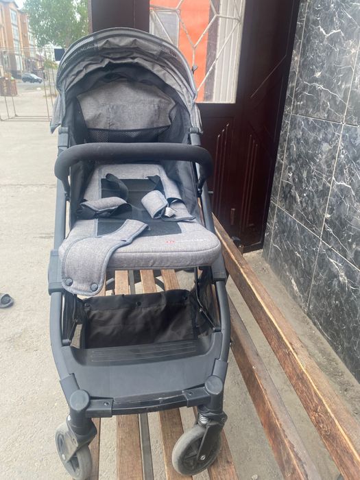 Продам коляску в хорошем состоянии