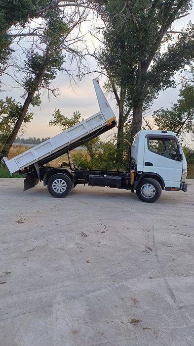 Mitsubishi canter