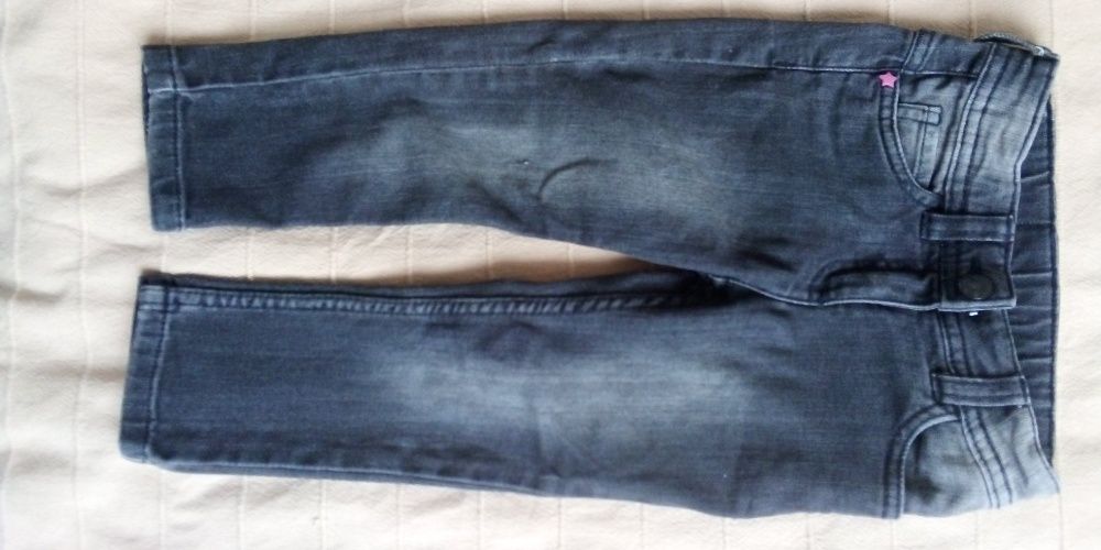 Дрехи за момиче 2-3.5 г