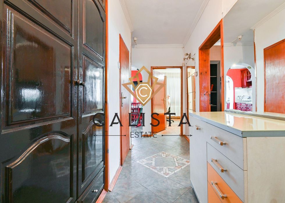 Продава се Тристаен апартамент в София, Красно село - 109 кв.м за 3634 €/кв.м - Снимка #9