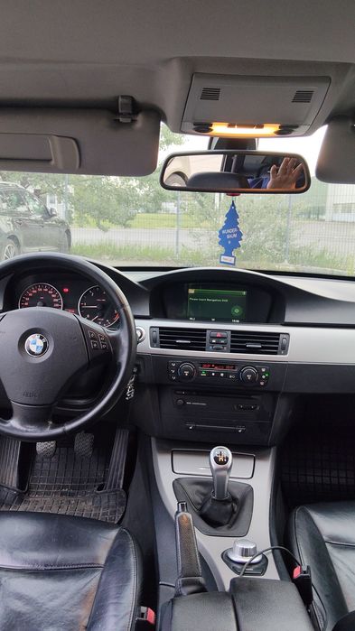 BMW e91 320d 2006