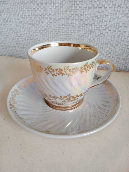 Стаканы, бокалы, кружки, стопки