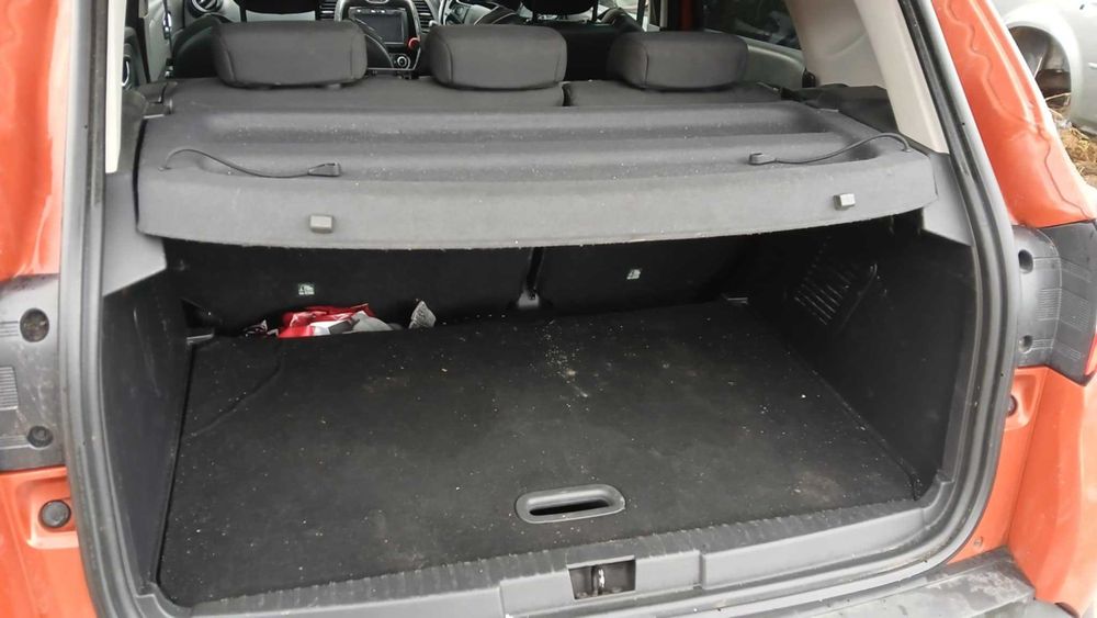 Renault Captur . 1,5 дци . На части