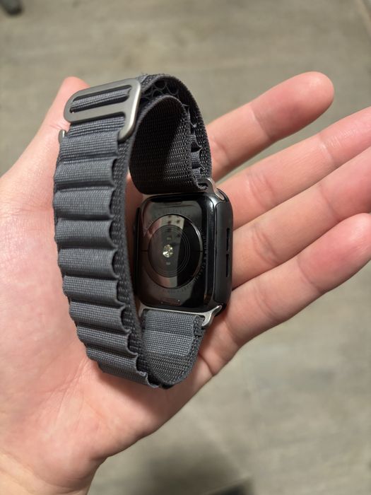 Были найдены Apple Watch 5 Series