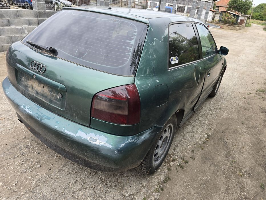 Продавам ауди а3 8л 1.9 90кс на части