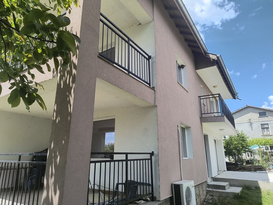 Продава се Къща в Враца, Медковец - 250 кв.м за 592 €/кв.м - Снимка #6
