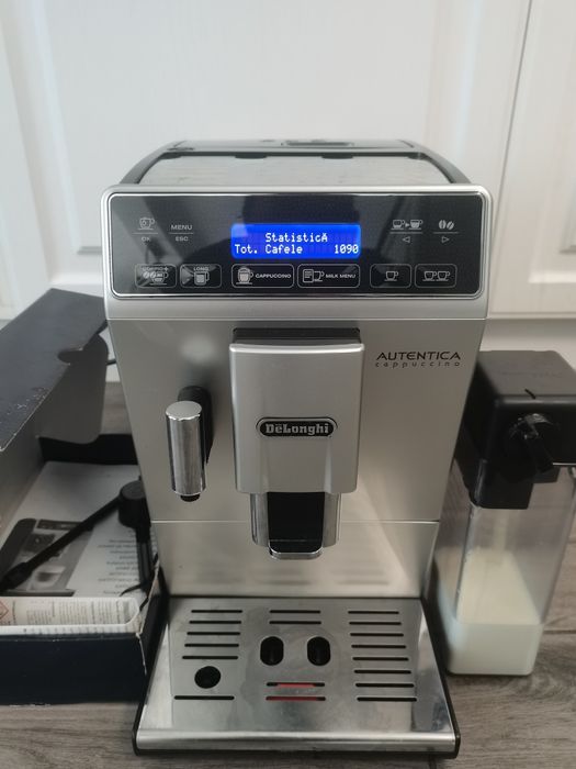 DeLonghi Autentica Cappuccino