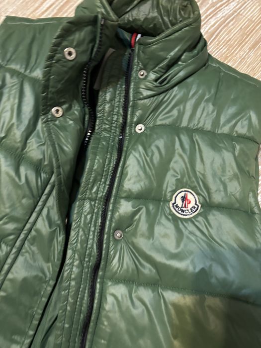 Vesta Moncler superbaa