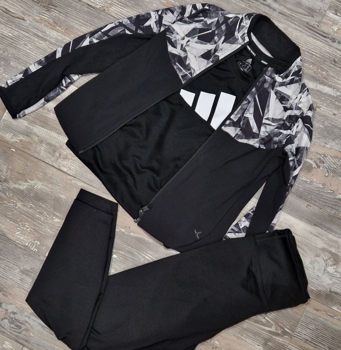 РАЗПРОДАЖБА на оригинални дрехи