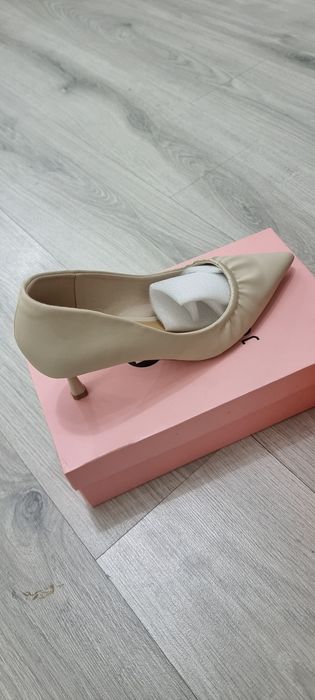 Продам женские туфли!