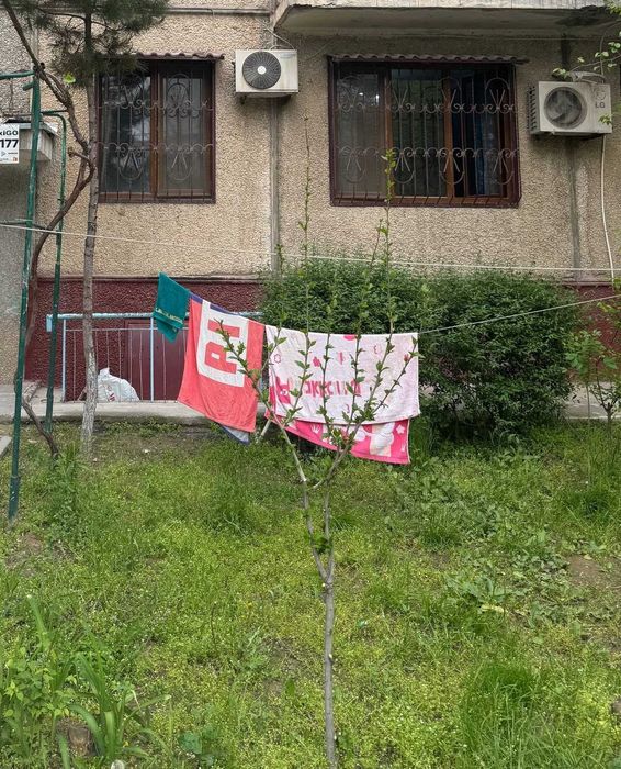 Продаётся 3-ком квартира с отличной локацией на ул. Алишера Навои.