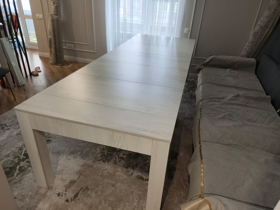 Продам 3х метровый гостевой стол