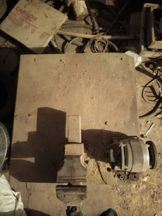 Продаются тески и электр наждак