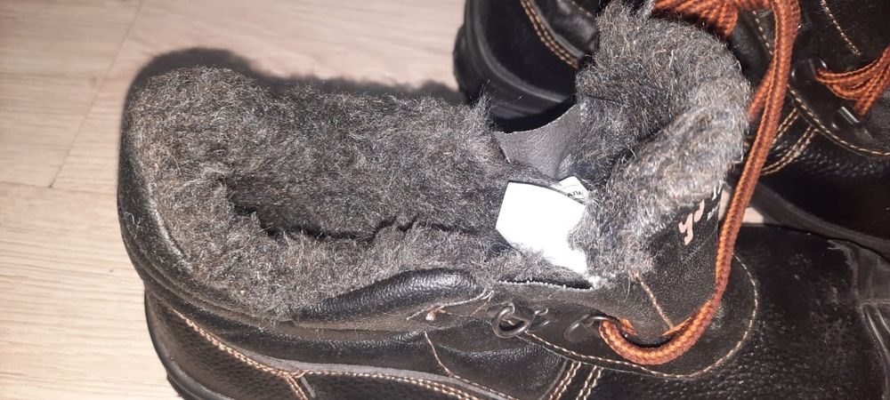 Ботинки зимние строительные