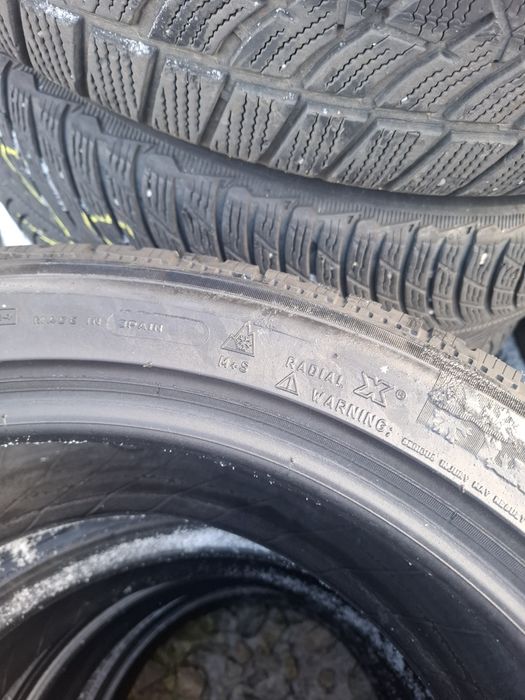 Vand set 4 anvelope 245 45 18 michelin de iarna