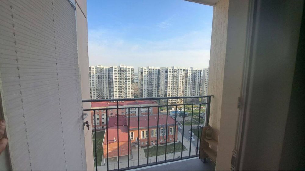 Продаётся квартира М Улугбекском районе карасу-6