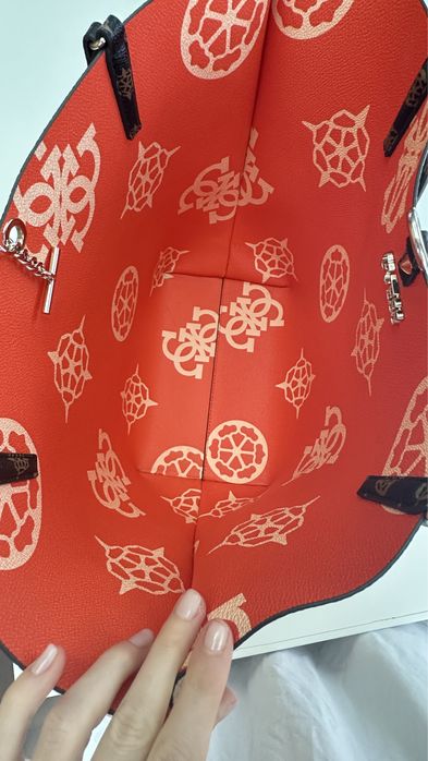 Geanta Guess dama - 2 in 1 - 2 culori/fațete