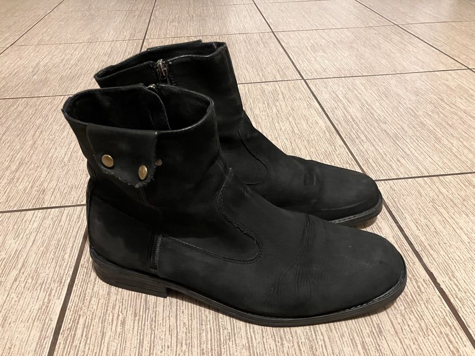 Ghete piele intoarsa