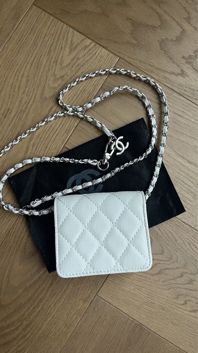 Луксозна мини чантичка Chanel