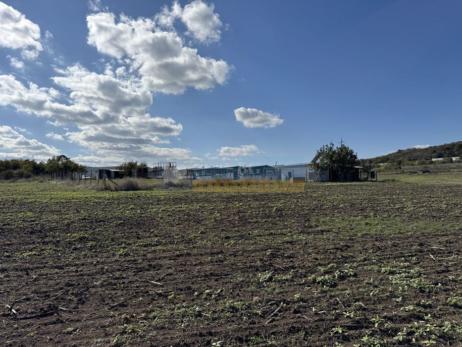 Продава се Парцел в Черноморец - 3978 кв.м за 85 €/кв.м - Снимка #12