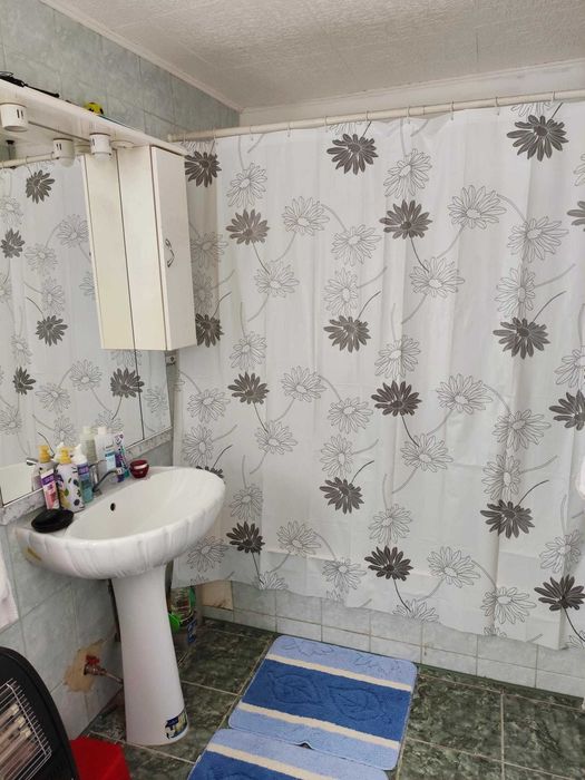 Casă mare frumoasă renovată în Battonya