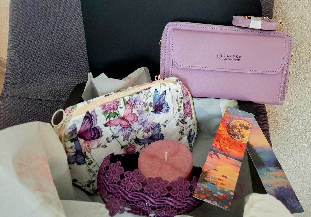 Подаръчни кутии на различна тематика