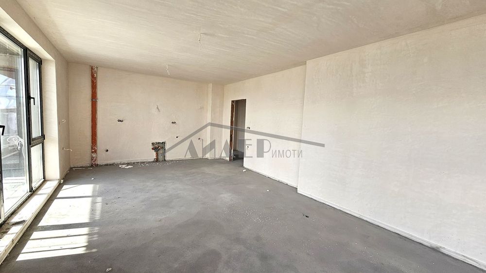 Продава се Тристаен апартамент в Пловдив, Христо Смирненски - 124 кв.м за 1540 €/кв.м - Снимка #1