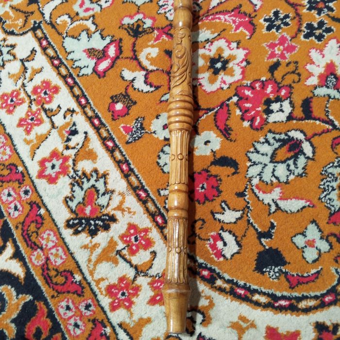 Продаётся Трость ручной работа.