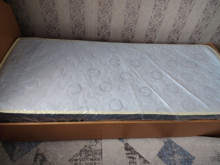 Матрас.  200х80.