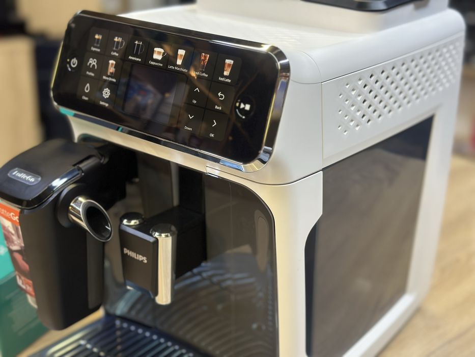 Espresor cafea LatteGo revizionat