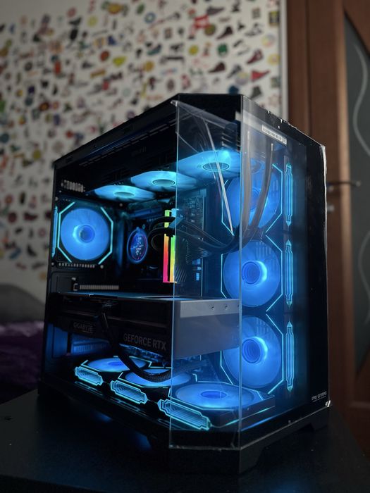 PC Gaming RGB RTX 4080 R7 9800x3d 32gb