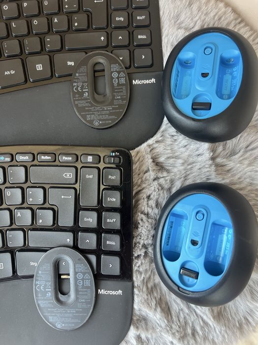 Microsoft Sculpt Ergonomic клавиатура Включена мишка