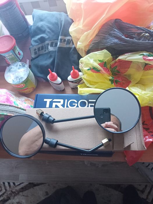 Пр-ся новый зеркала