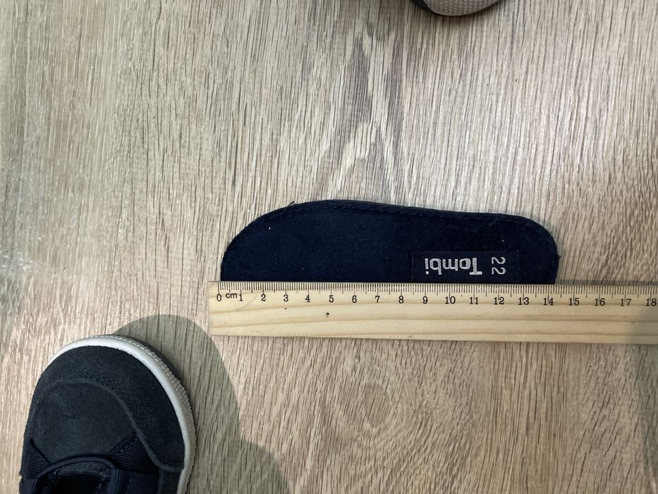 Ботинки Tombi  демисезонные 22 размер.