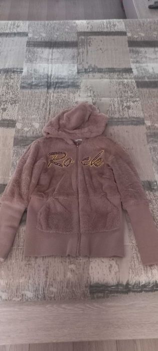 Пухена жилетка с качулка