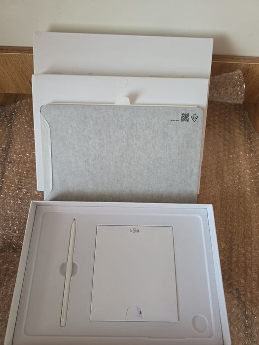 Продам новыи планшет Самсунг s10lite 256гб