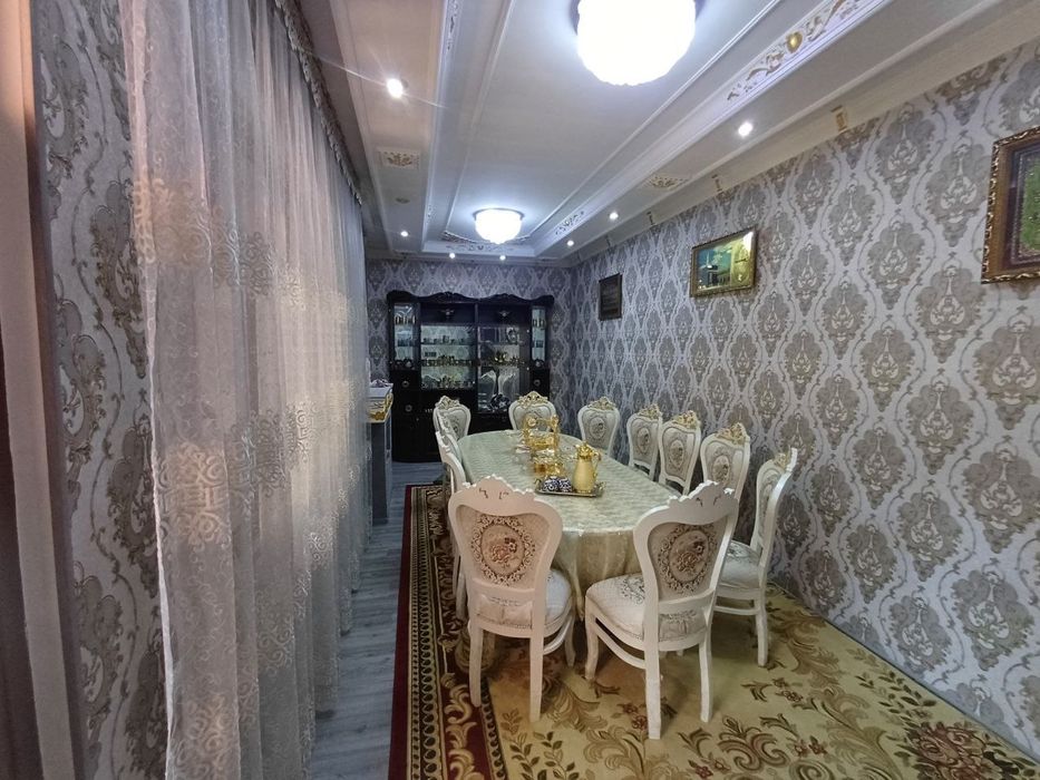 2.5 сотик срочна сотилади