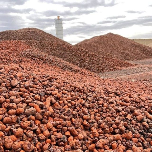 Керамзит ( кенгайтирилган Лой)